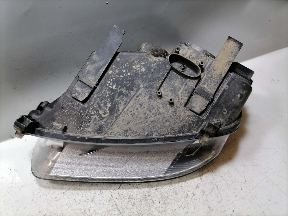 Ford C-Max original Scheinwerfer vorn rechts Halogen Facelift Bj.2007